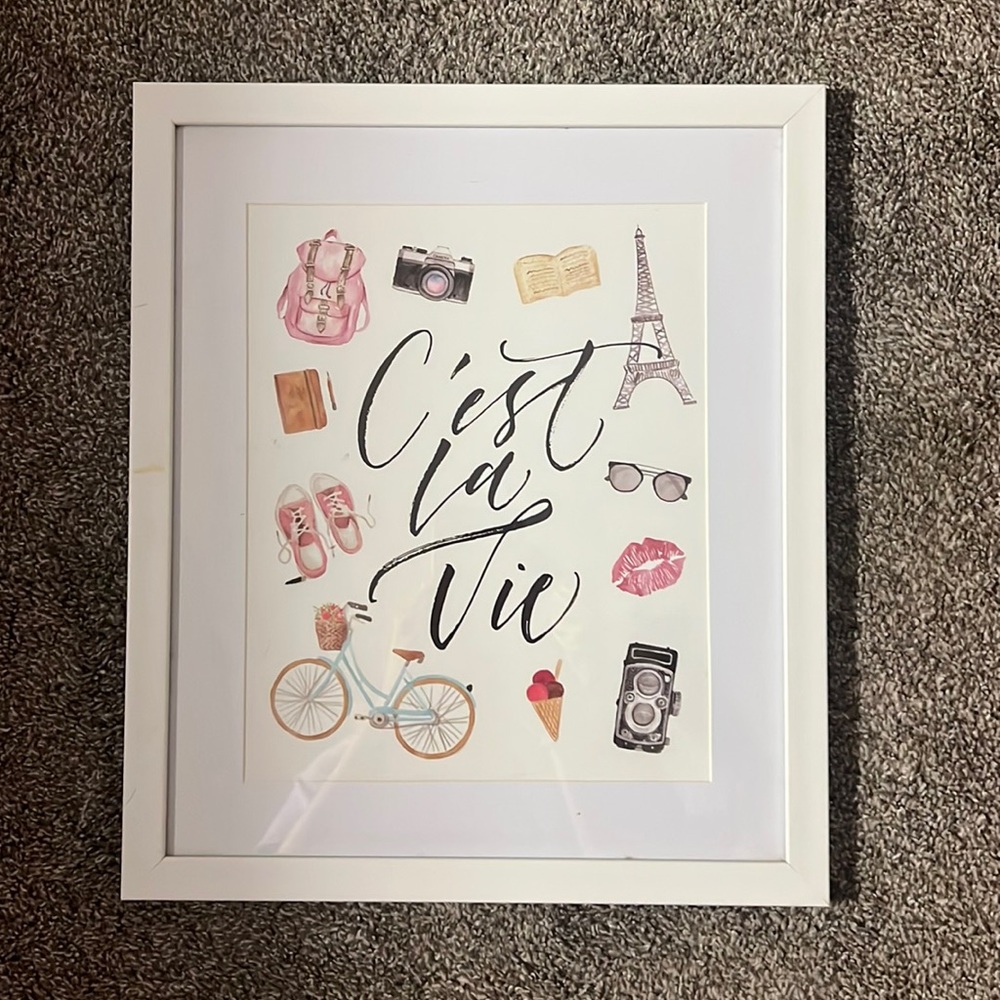 C’est La Vie hanging wall sign